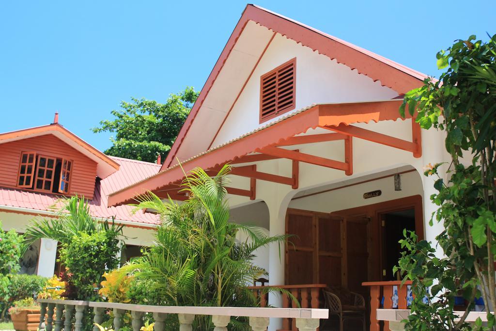 Veronic Self-Catering Guest House La Digue Room photo